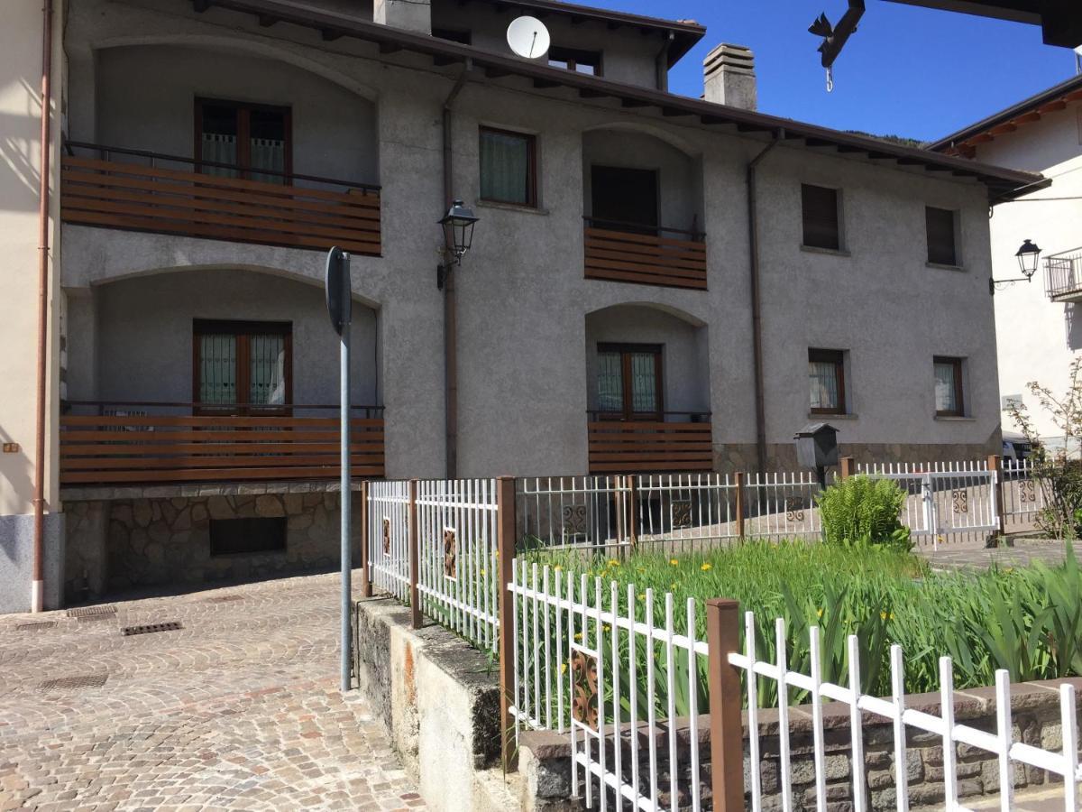 Villa Residenza In Zona Pontedilegno T02034 à Villa d'Allegno Extérieur photo